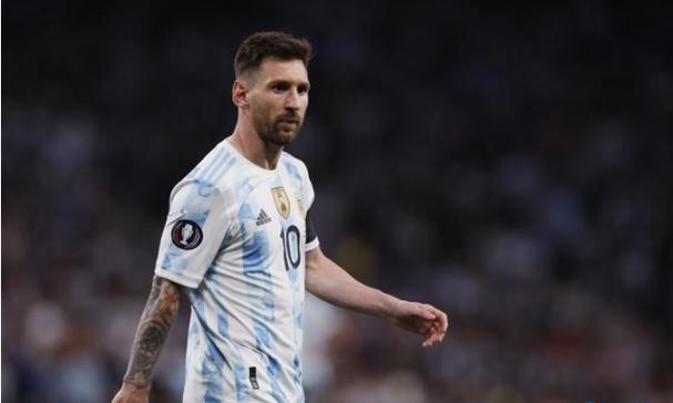 这一次，76岁猝然离世的许绍雄，给所有影视圈的演员提了一个醒